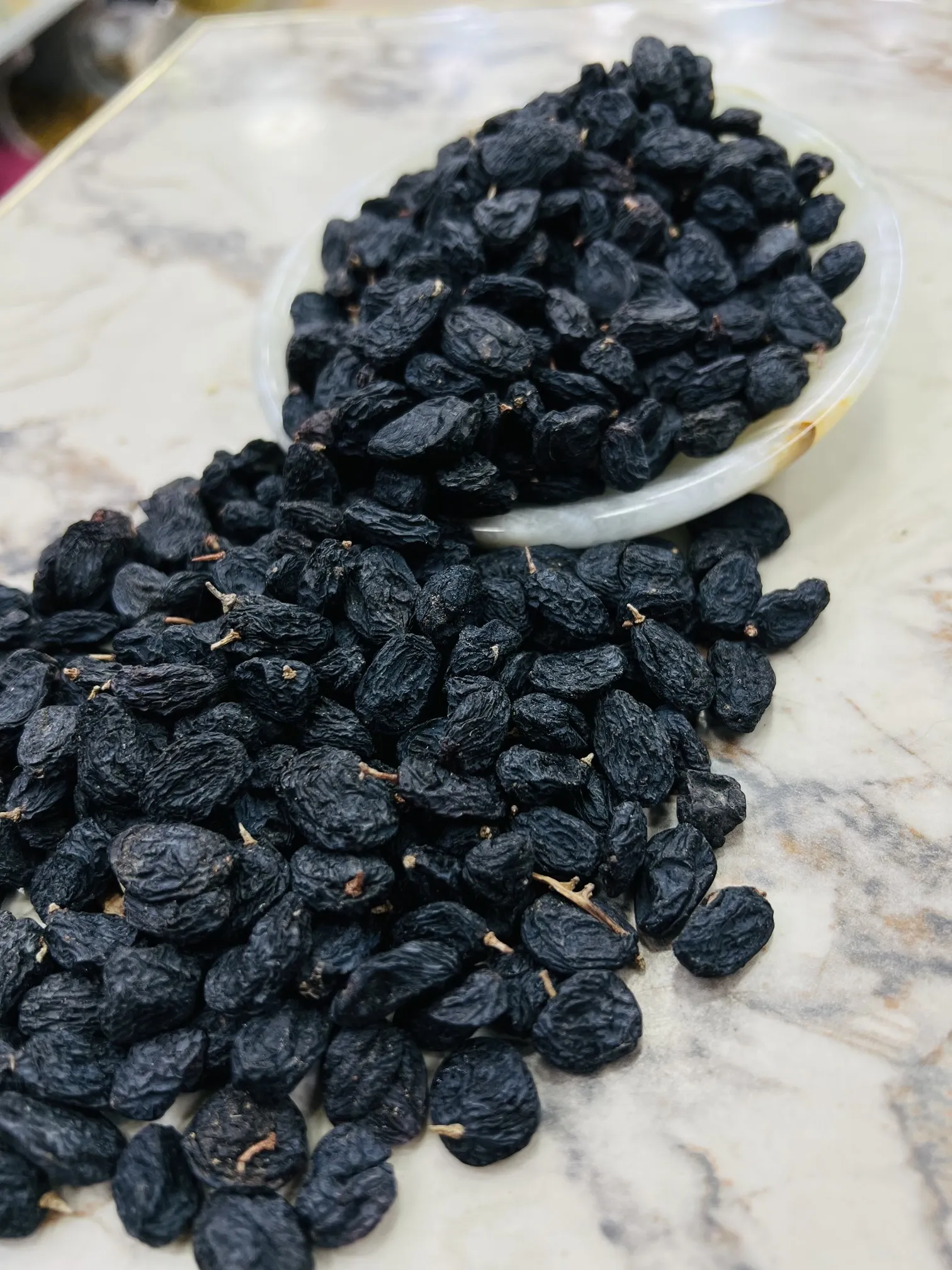 QDF BLACK RAISIN (KISHMISH) 500 GWT